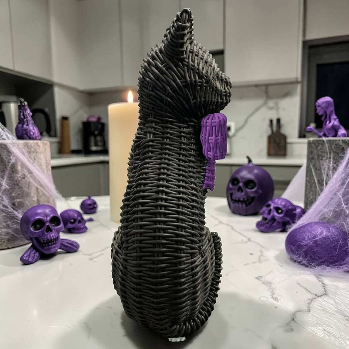 Black Cat Tabletop Décor – Resin Woven‑Rattan Look with Bow (Halloween & Fall Decor)