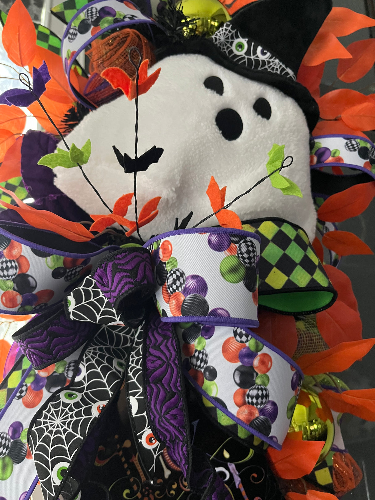 Halloween Door Swag – “Trick or Treat” Ghost Edition