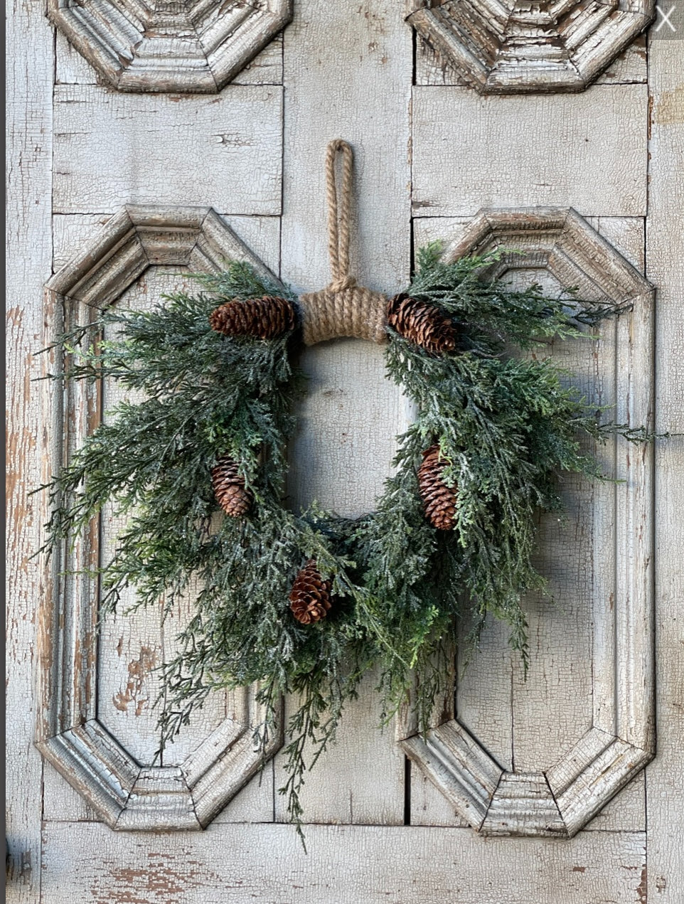 Silver Thread Cedar Wreath – 16" Snowy Winter Pinecone Wreath