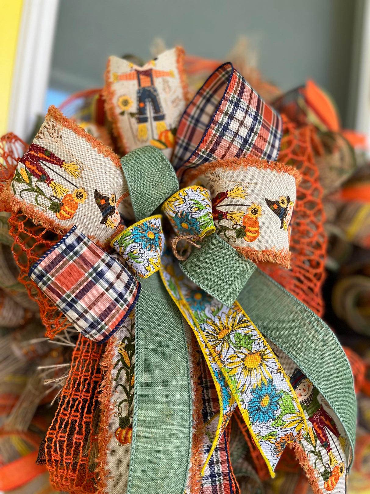 Harvest Scarecrow Bow Wreath