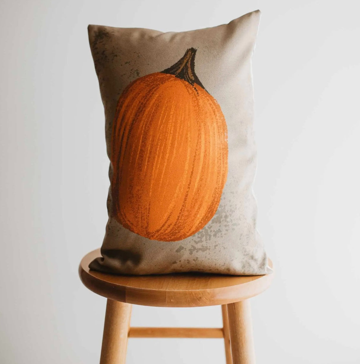 Painted Leaning Orange Pumpkin Pillow Cover – 18x12