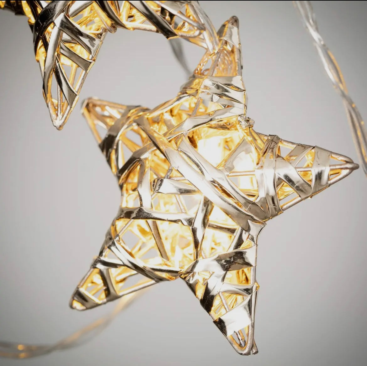 Gold Lighted Star Garland – 6' Metal Garland with Warm White LED Lights