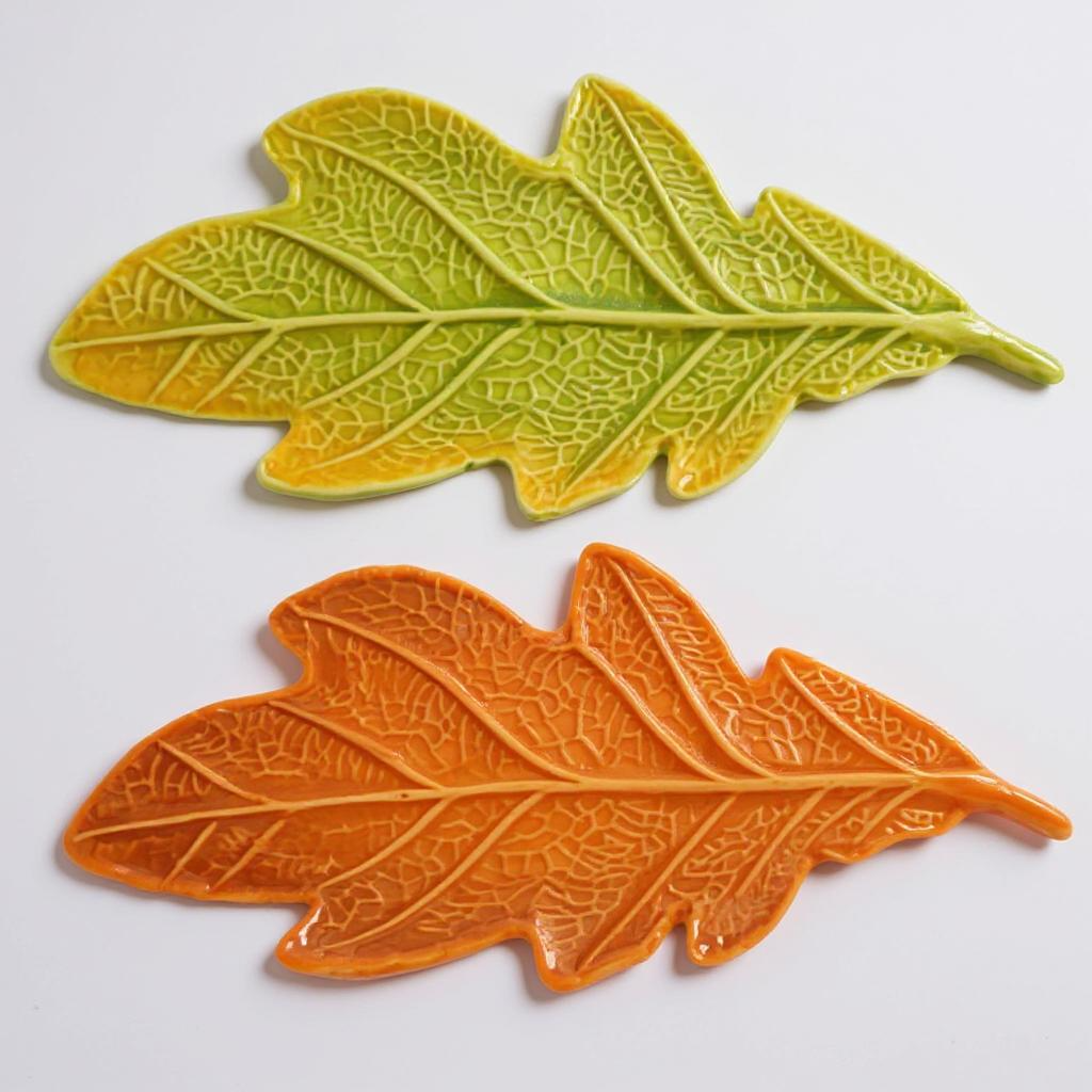Set of 2 Autumn Oak Leaf Dishes – Fall Accent