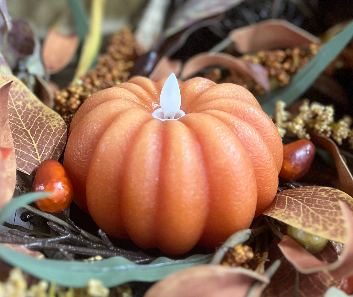 Harvest Flicker Pumpkin – Moving Flame LED Candle (4.5 x 2.75")